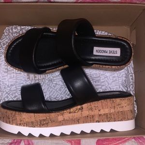 Brand New with box!! Steve Madden Platform sandals